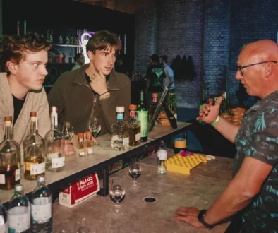 Liebe auf den ersten Sip: Dein Crashkurs für ein erfolgreiches erstes Date mit echtem Mexikanischen Tequila